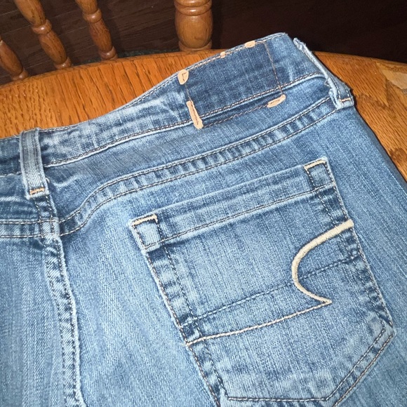 Vintage American Eagle flare jeans. 10 regular. Gently worn. - Picture 3 of 5